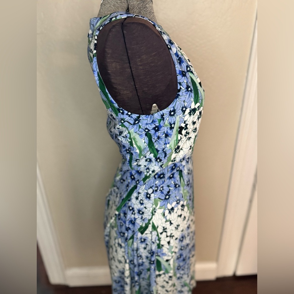 Tommy Hilfiger White & Blue High Neck Floral Dress - Picture 6 of 15